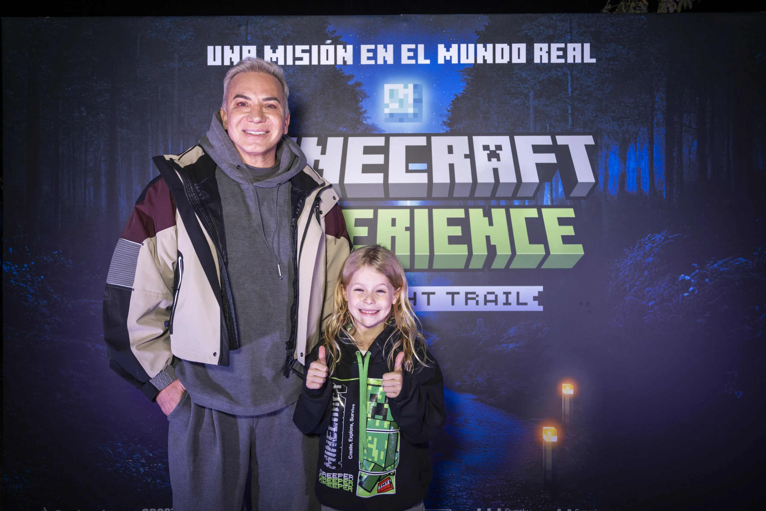 Flavio Mendoza junto a Dionisio, su hijo.
