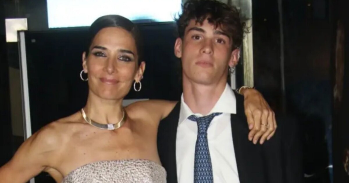 Así está hoy Silvestre Valenzuela, el hijo de Juana Viale que heredó la cara de Gonzalo y la clase del clan Tinayre: las fotos de su debut como modelo