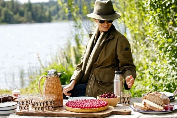 Juliana Awada-receta de tarta de frambuesas y frutos rojos-postres ricos y fáciles