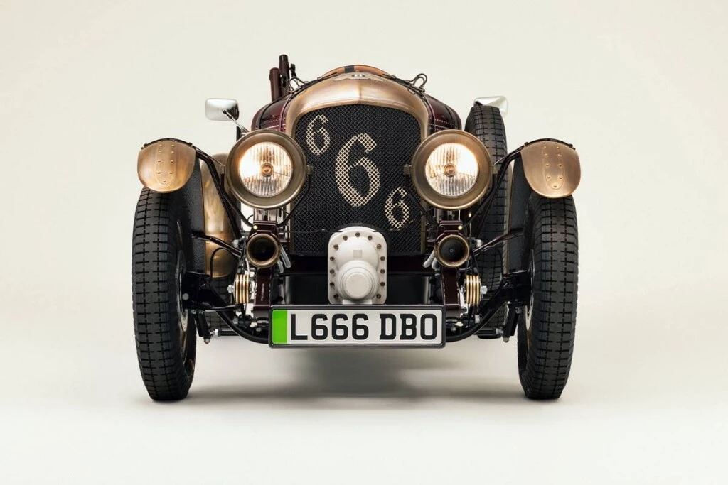 Bentley Blower Momoa