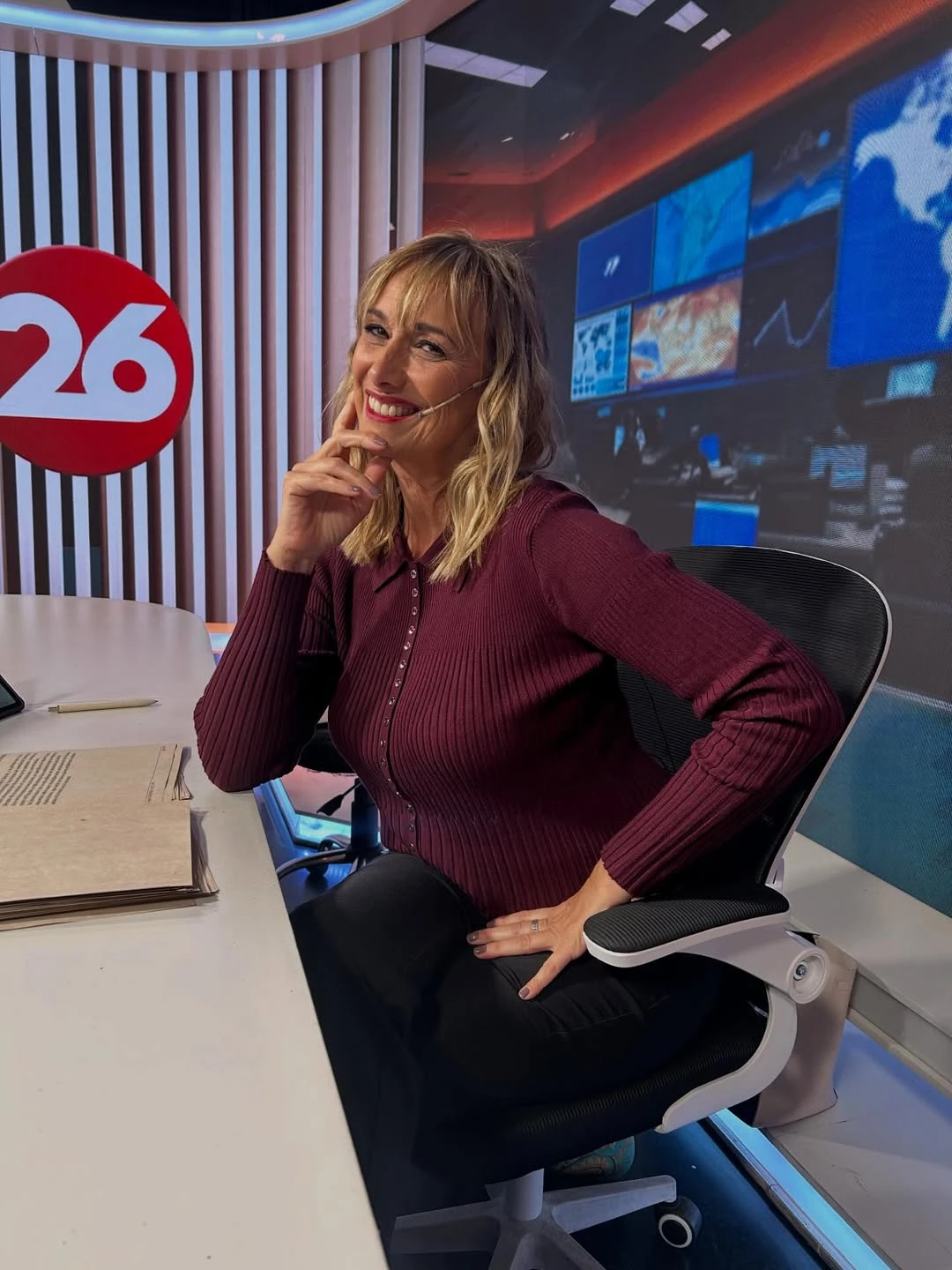 Karin Cohen se pone al frente cada tarde del espacio informativo que va de 14 a 16 en Canal 26. 
