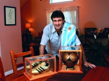 MARIO KEMPES