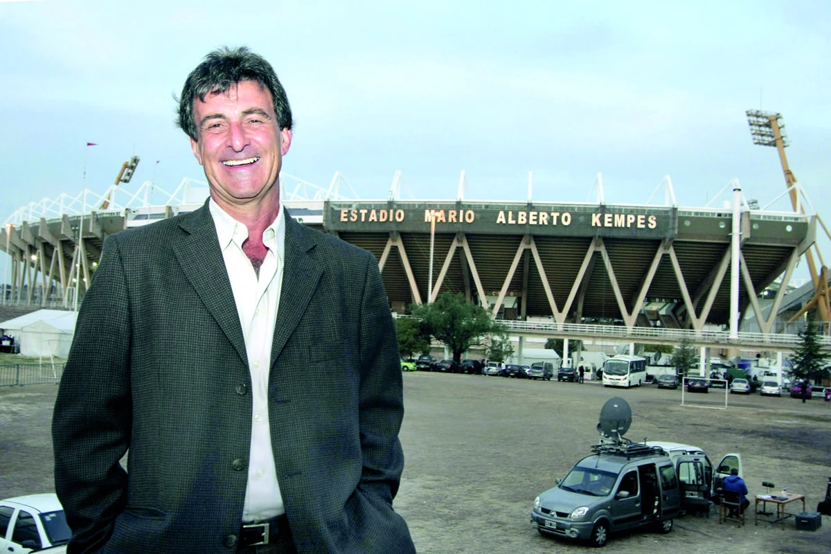 MARIO KEMPES