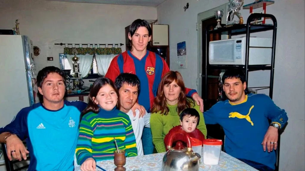 Jorge Messi y Celia Cuccittini con sus hijos, Rodrigo, Matías, María Sol y Lionel.