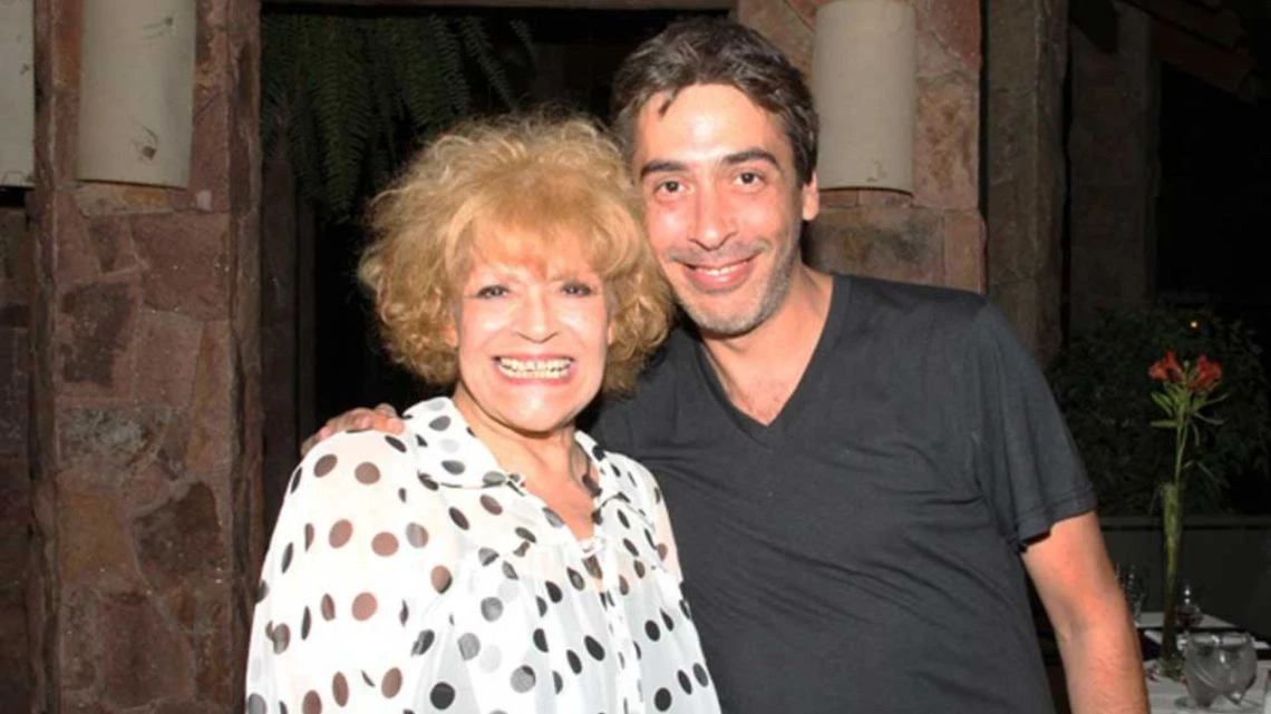 María Rosa Fugazot y René Betrand.
