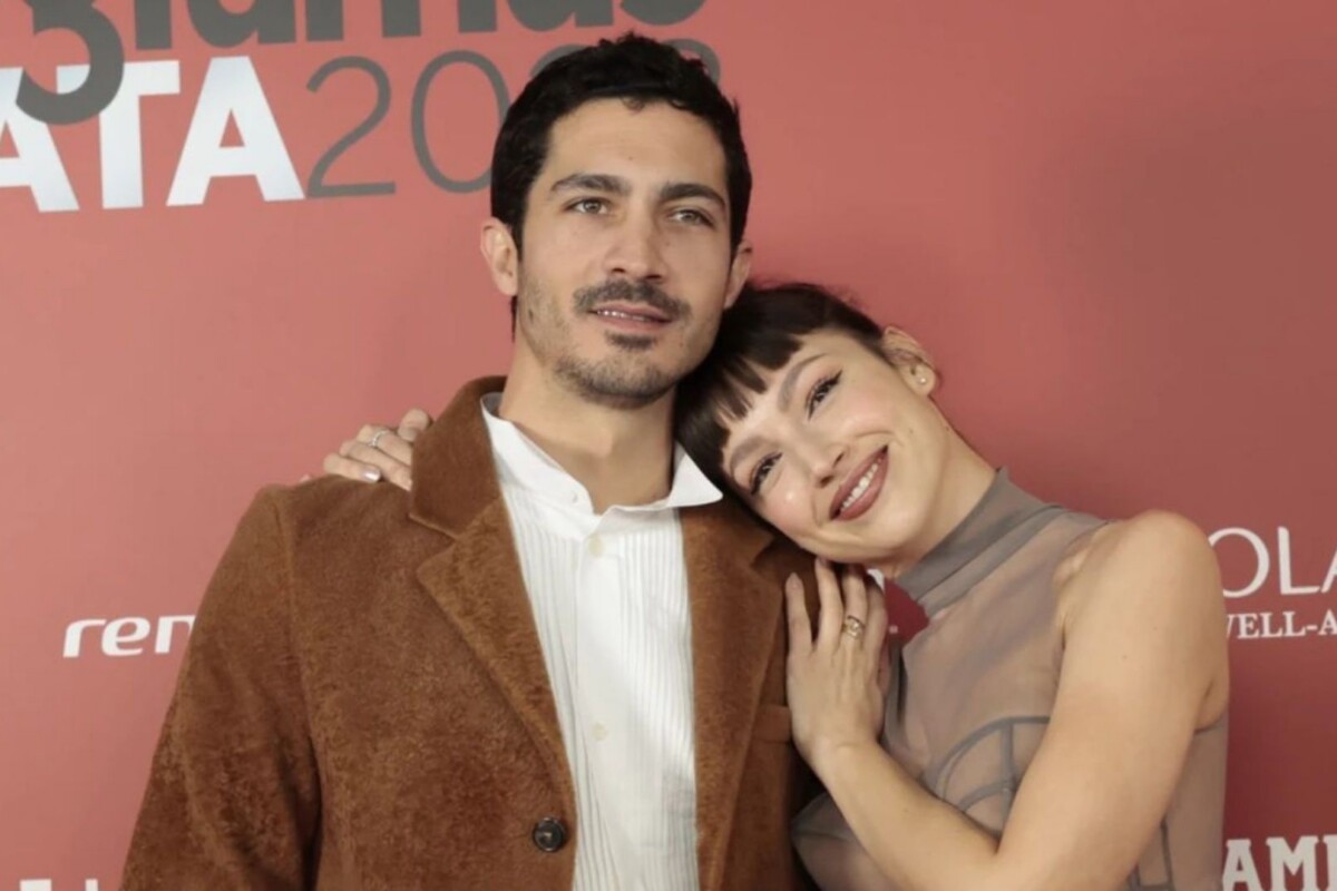 chino darin y ursula corbero