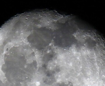 Luna gibosa menguante en Acuario: las predicciones con lo que trae para cada signo este curioso fenómeno astral