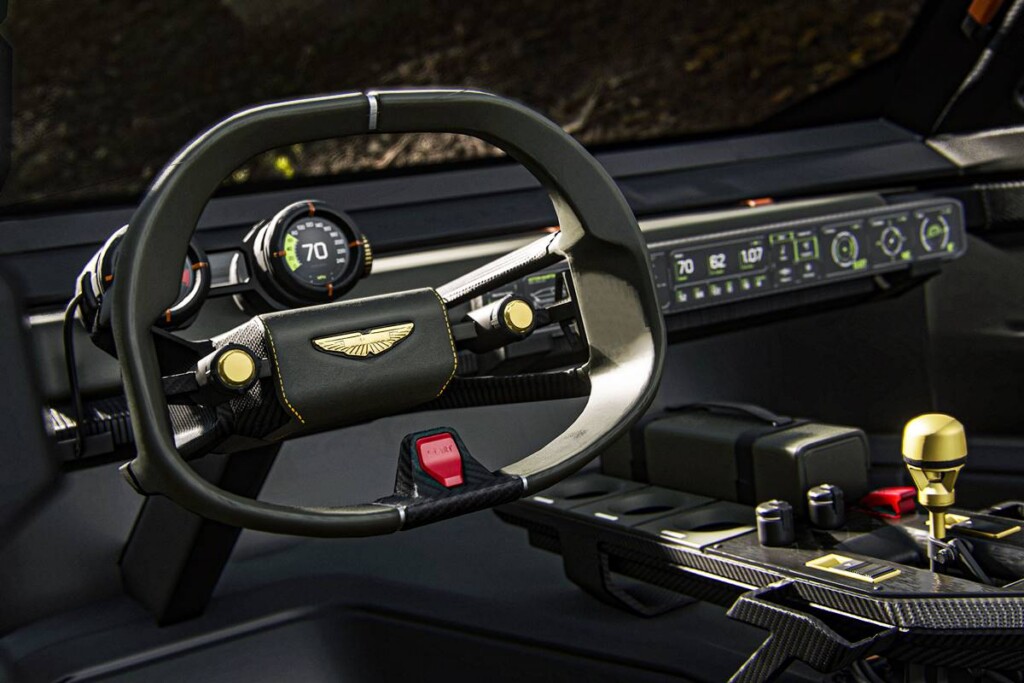 Aston Martin Dreadnought Call of Duty