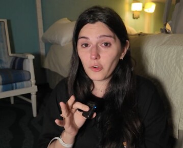 Desconsolada, una famosa influencer anunció que tiene cáncer: "No quería estar ocultando esto"