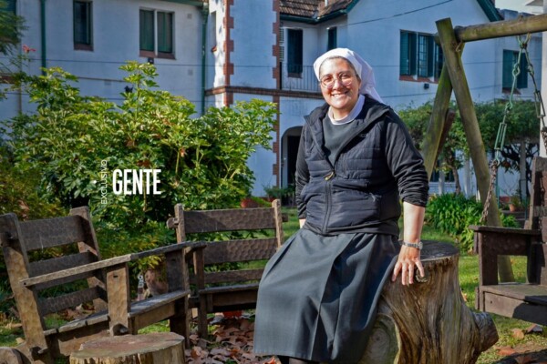 LA HERMANA VERONICA EN GENTE