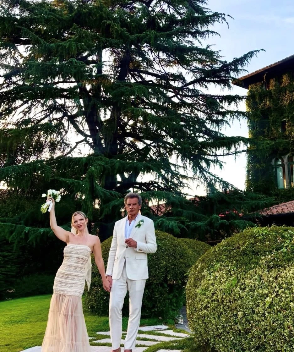 La boda del periodista en el continente europeo. 