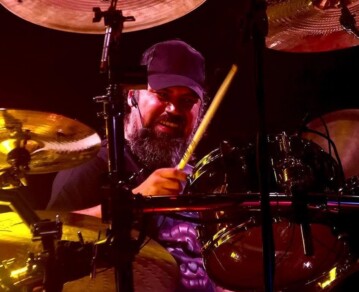 Conmoción en el rock argentino: murió a los 59 años un histórico baterista de la escena nacional