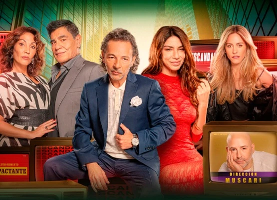Ernestina Pais junto al elenco de "El dirvorcio del año".