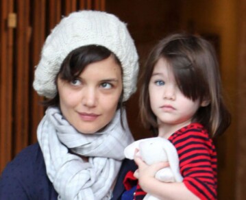 Suri, la hija de Tom Cruise y Katie Holmes, se cambió el apellido de su padre por uno muy especial: la reacción de la actriz