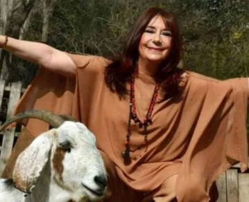 ludovica squirru cabra