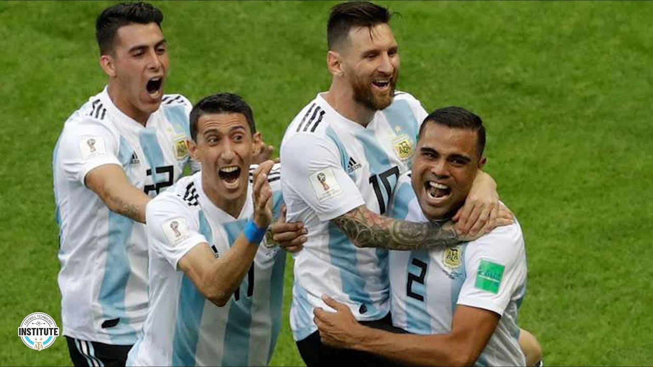 Gabriel Mercado festejando su gol frente a Francia en Rusia 2018.