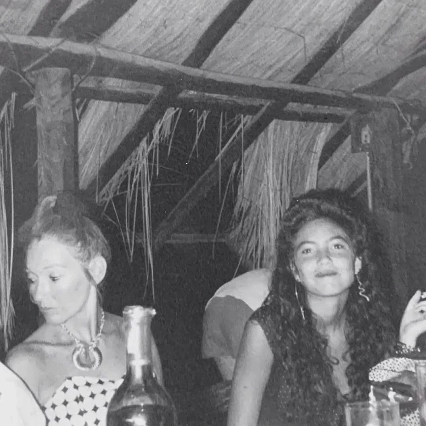 Hace unos años, Ernestina Pais usó sus redes para mostrar fotos vintage junto a su mamá.