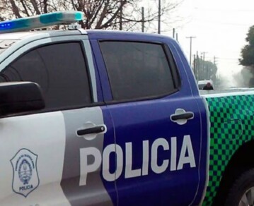 Horror en Villa Elisa: encontraron muerta a una mujer en el patio de su casa con parte del cuerpo enterrado