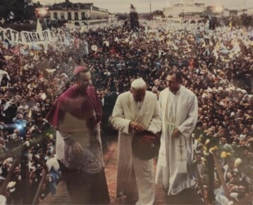Así fue la primera visita de un papa a la Argentina: el regalo poco conocido que Juan Pablo II dejó en Luján antes de partir