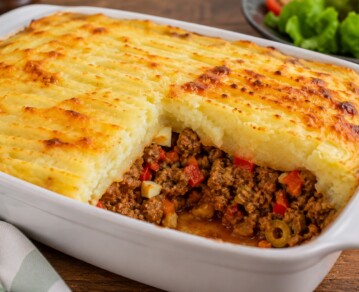 Pastel de carne y puré gratinado: la receta fácil y rendidora para compartir en familia