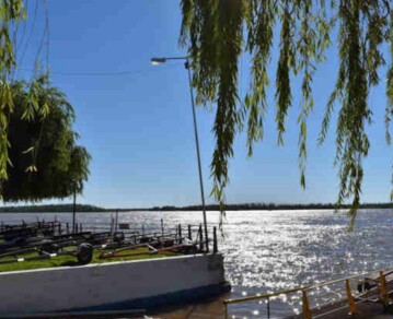 A 18 kilómetros de Rosario: el pueblo junto al Paraná que sorprende con barrancas, naturaleza y gastronomía