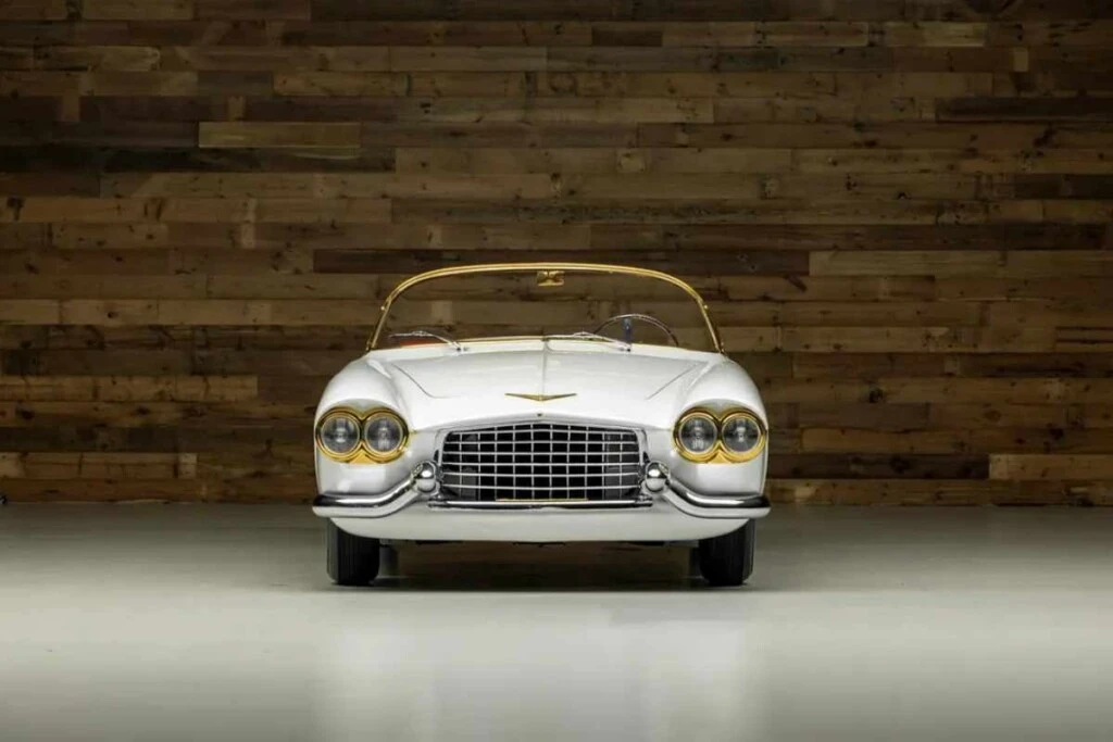 Cadillac Elegante