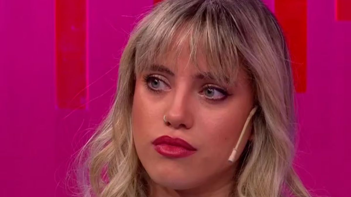 Denisse González se quebró en vivo al contar detalles de la enfermedad que padece: "Me hace mal verme así"