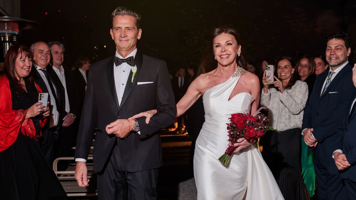En fotos, así fue el casamiento de Fabiana Araujo y Marcelo Dimini: rooftop, famosos invitados y una divertida anécdota