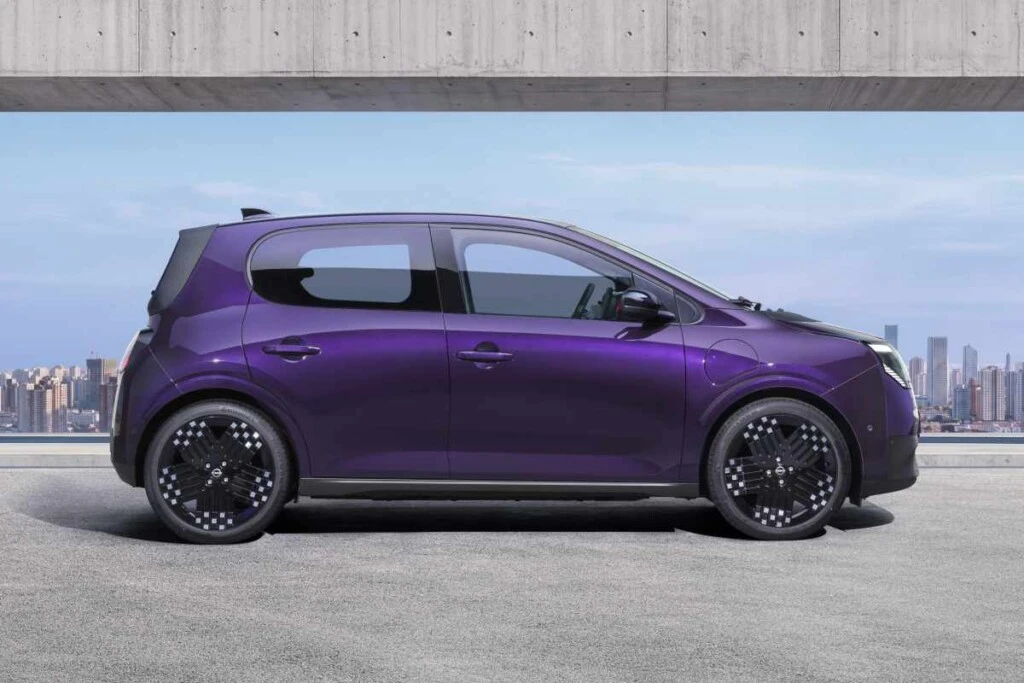 Nissan Pixo