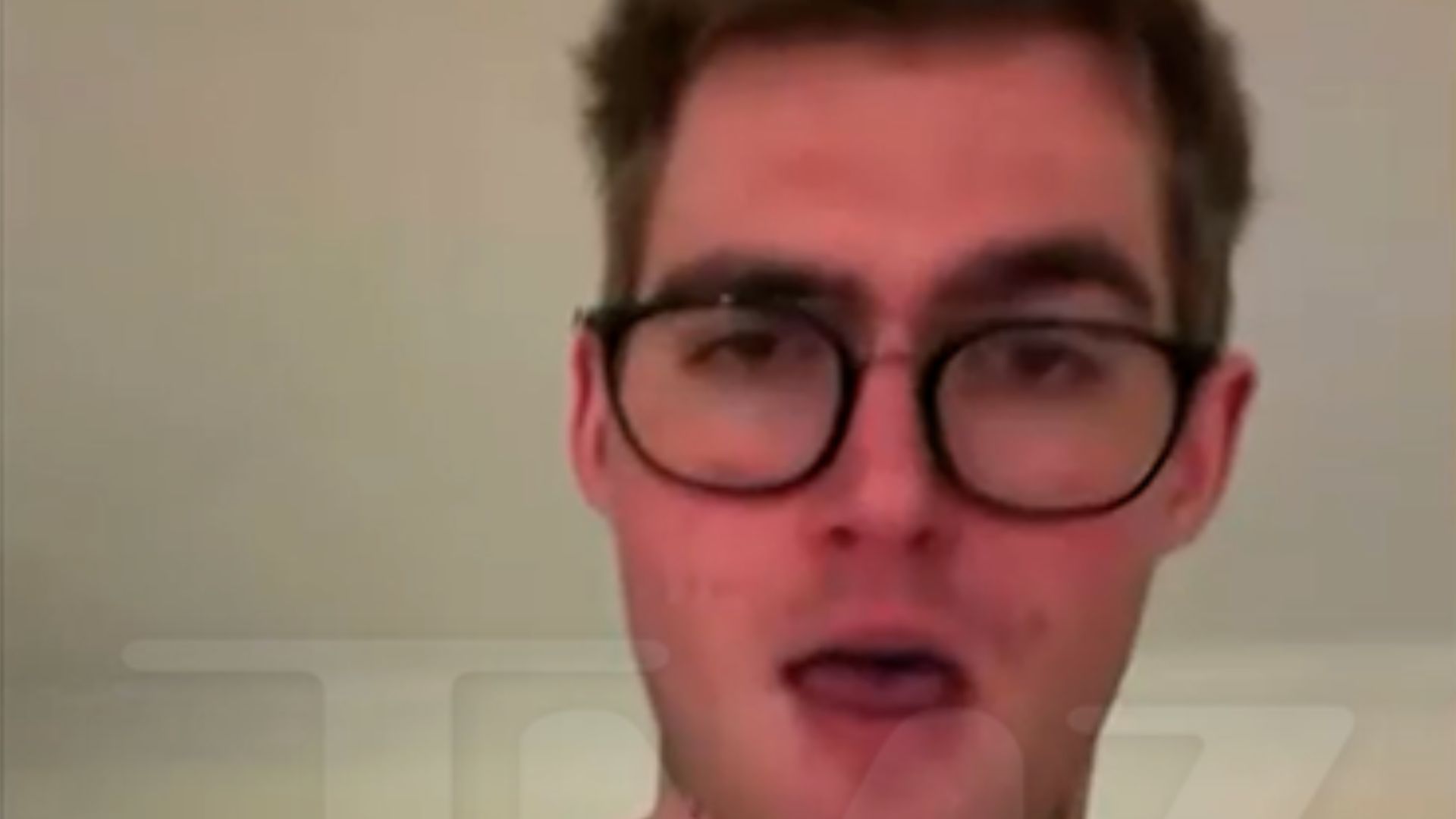 Se filtró un video filmado por Presley Gerber en la clínica de rehabilitación horas antes de morir a los 27 años