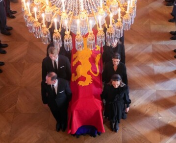 Develan la trama secreta detrás del polémico rol de Marius Borg en la última despedida al rey Harald de Noruega