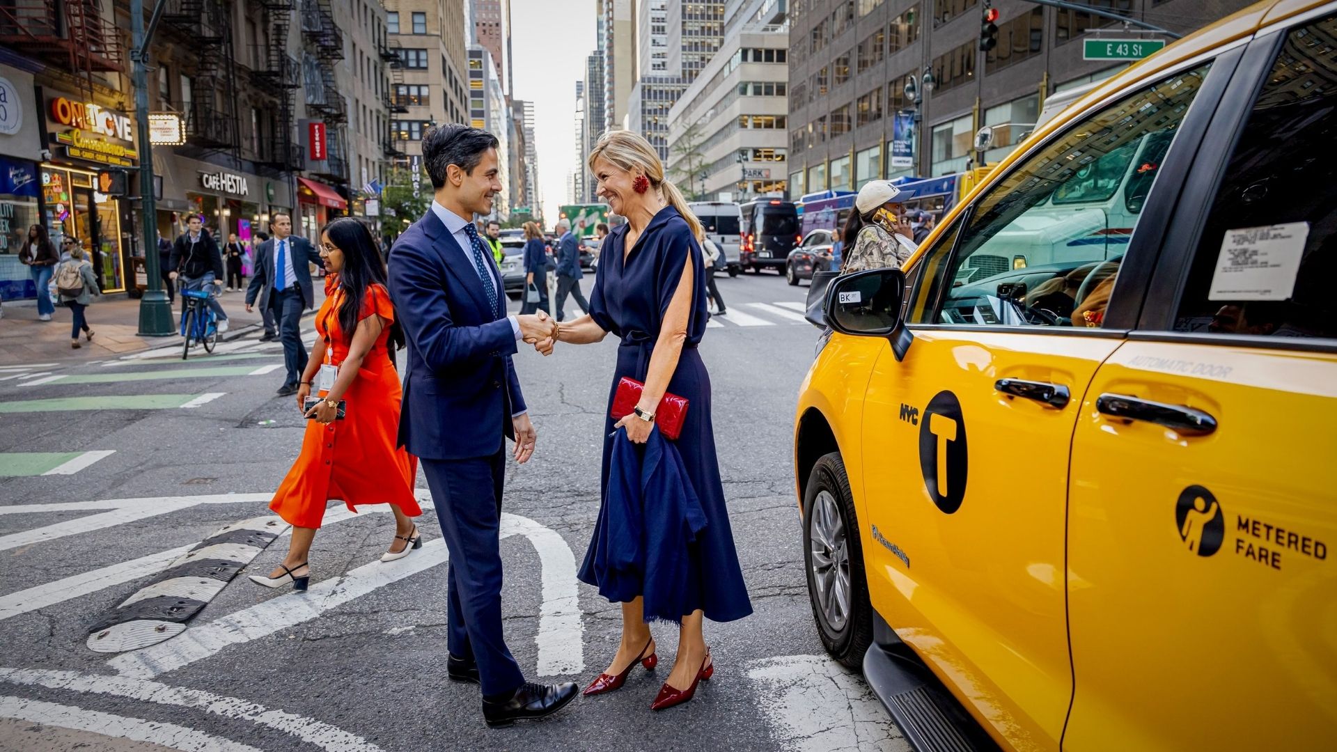 Máxima Zorreguieta dio cátedra de moda primaveral en Nueva York: en fotos, las tendencias que anticipó con sus looks