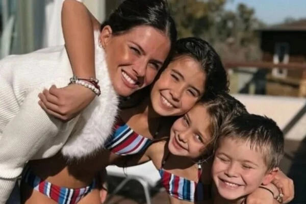 China Suárez generó polémica por los apellidos que eligió para identificar a sus hijos en su nueva etapa escolar en Argentina