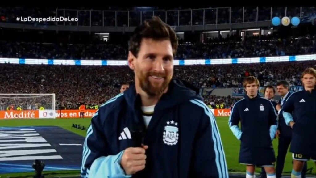 El conmovedor discurso de Messi en su despedida: las lágrimas, el recuerdo de su papá y "el día más triste" de su carrera