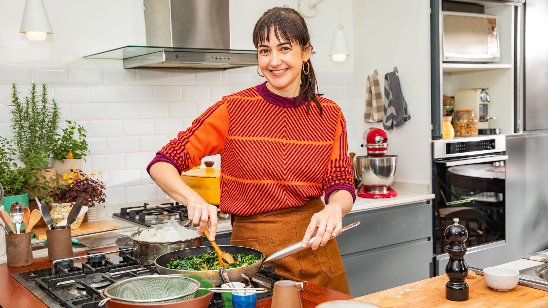 "Me gustaría seguir trabajando a los 80 como mi mamá": en plena vuelta a la TV, Ximena Sáenz habla del negocio familiar que inspiró su restaurante y del hombre con el que volvió a apostar al amor