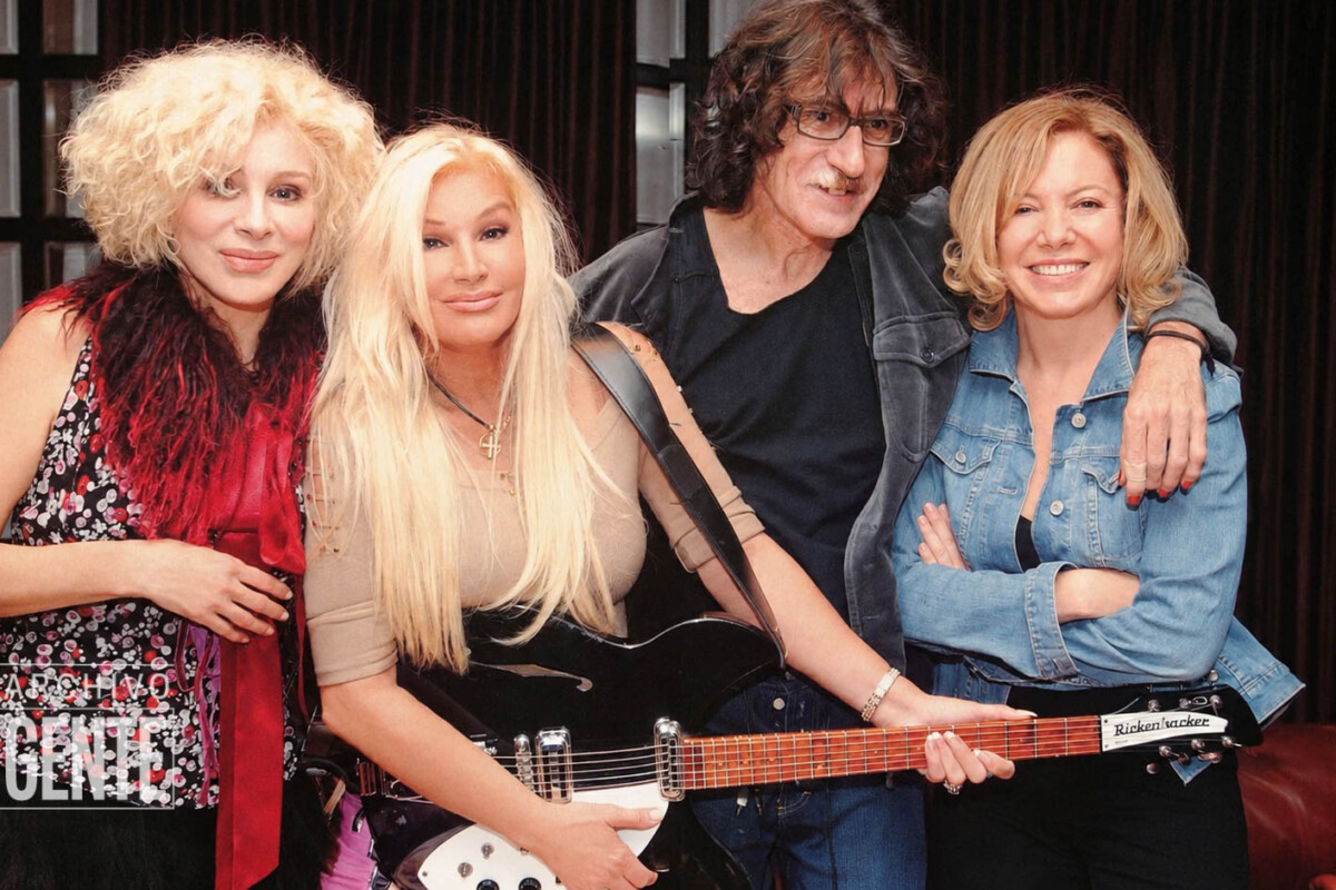 Archivo de GENTE: las fotos del homenaje a Charly García con Susana Giménez, Nacha Guevara y Cecilia Roth hace más de 20 años
