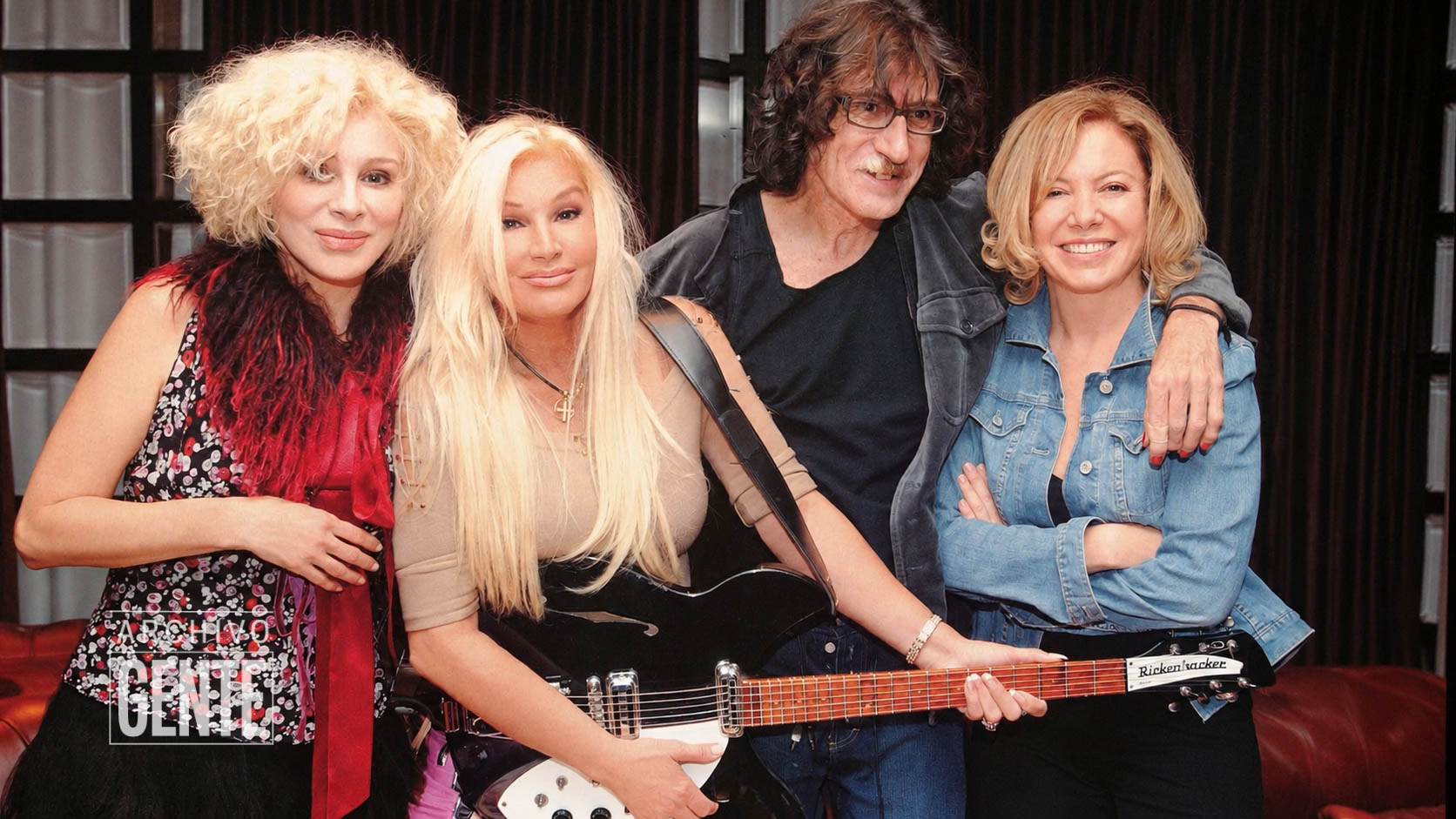 Archivo de GENTE: las fotos del homenaje a Charly García con Susana Giménez, Nacha Guevara y Cecilia Roth hace más de 20 años