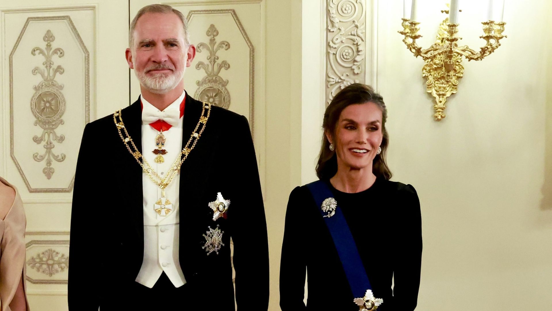 No se aguantó: la Reina Letizia se tentó al escuchar hablar al rey Felipe en finés
