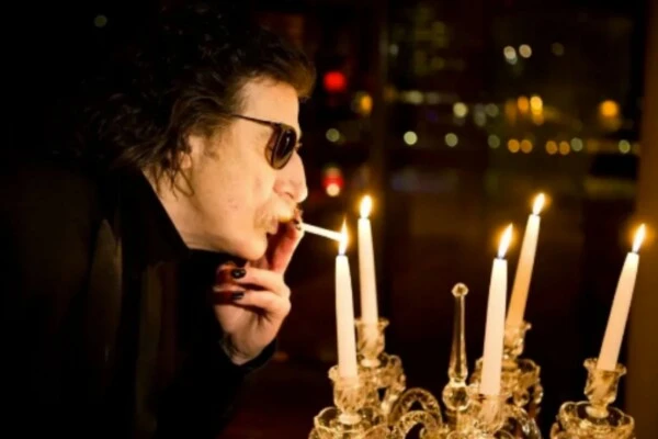 los icónicos festejos de cumpleaños de Charly García